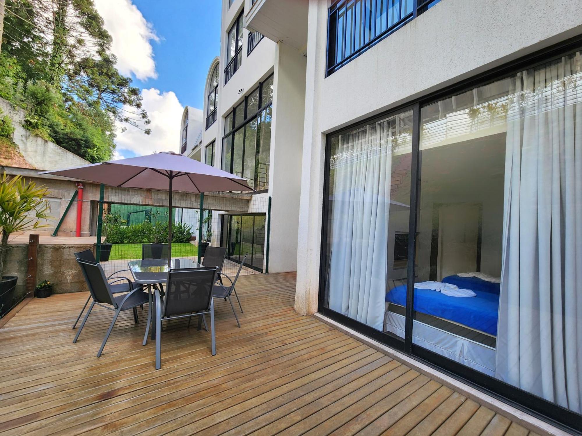 Quatro Estacoes Hospeda- Star 103 Conforto E Elegancia Na Localizaçao De * Campos do Jordão